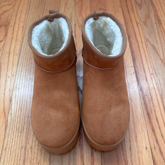 Platform Ankle Shearling Boot Size 7 - Picture 2 of 9